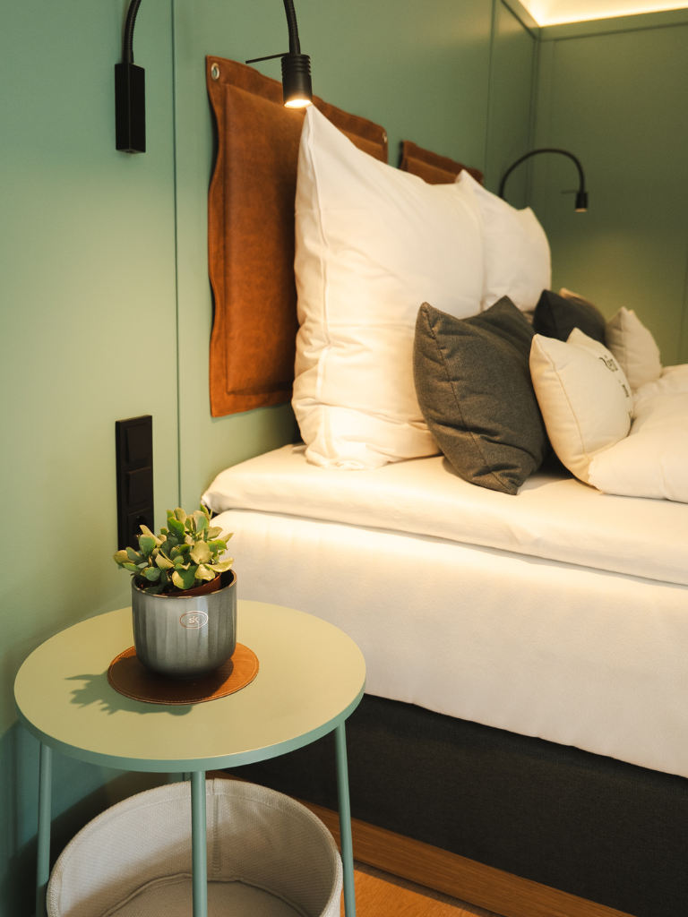 Falk&Frei-Haupthaus-FZ-Bett