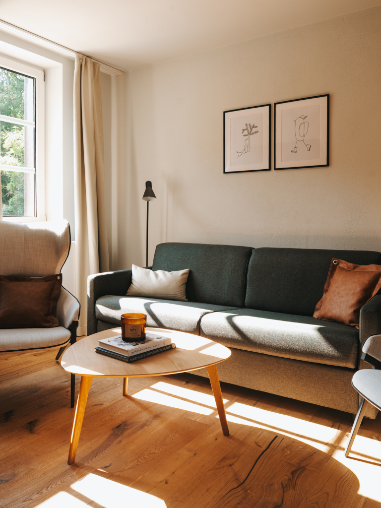 Falk&Frei-Haupthaus-FZ-Wohnbereich